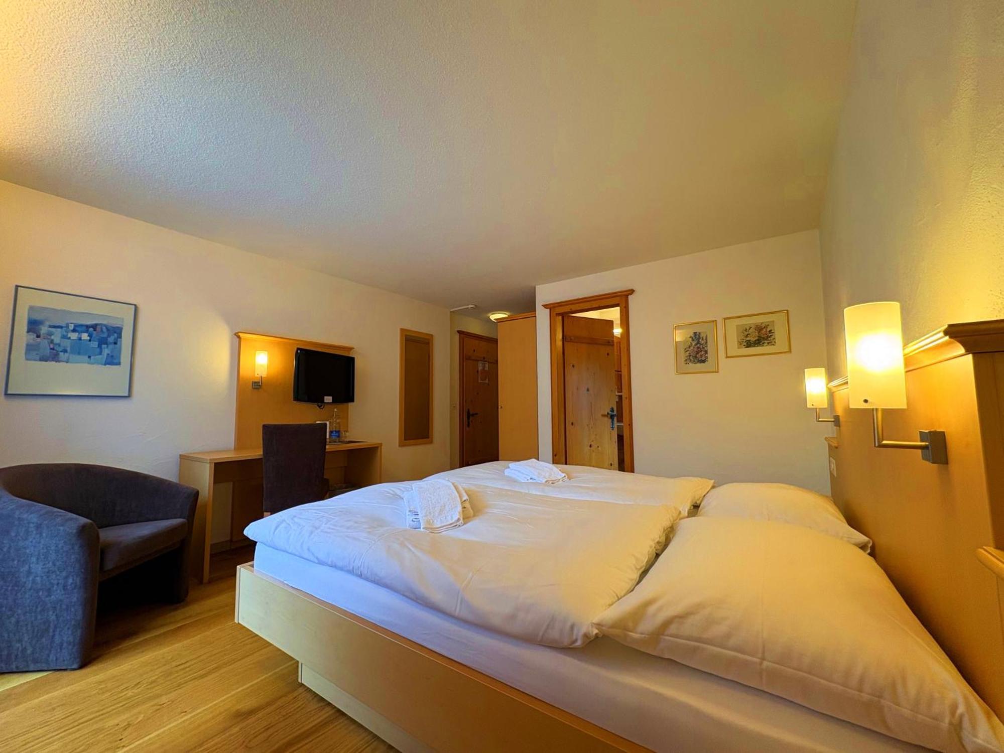 Madrisa Lodge Клостерс Экстерьер фото