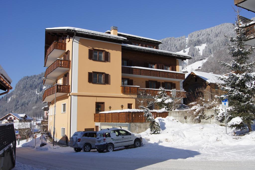 Madrisa Lodge Клостерс Экстерьер фото